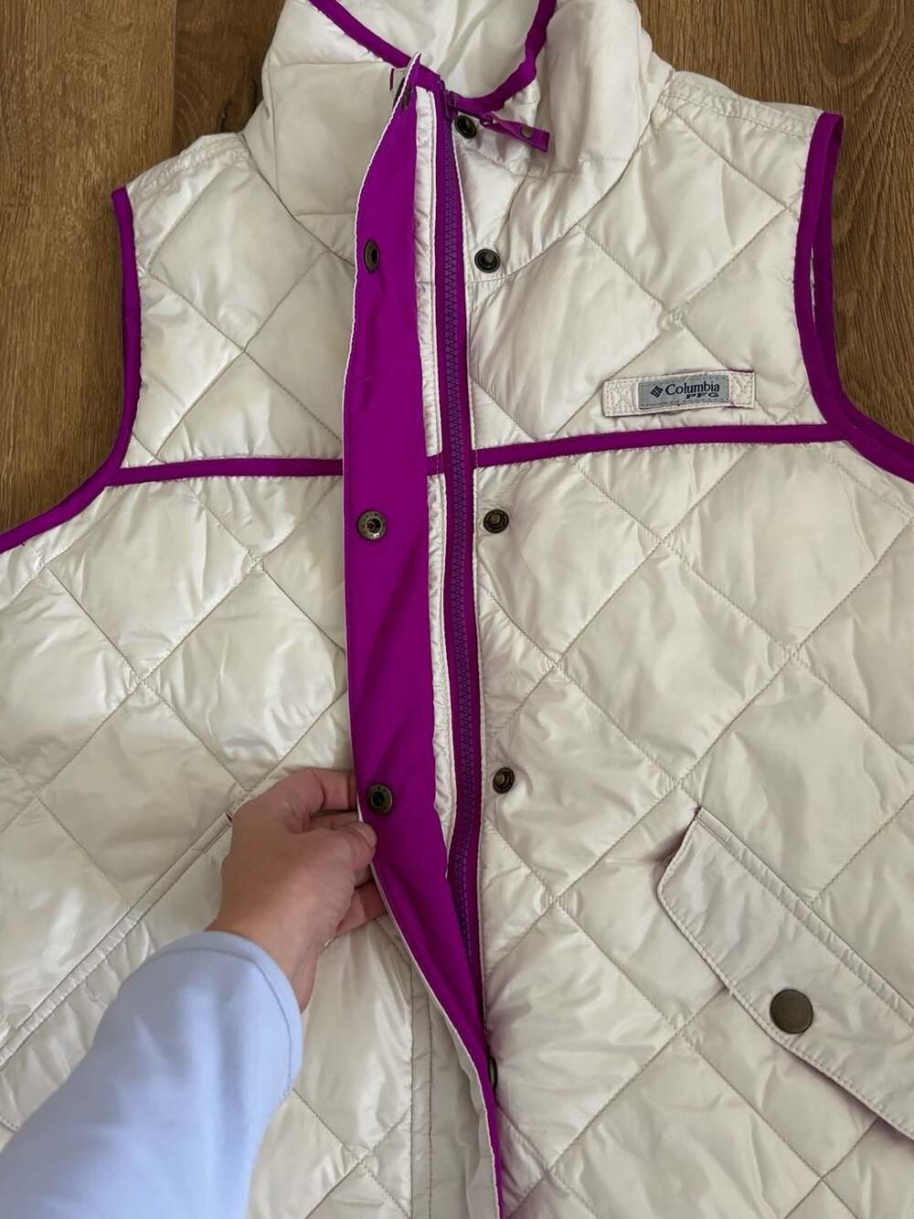 Columbia PFG Reel Relaxed Quilted Vest White Purple Size S - Picture 3 of 7